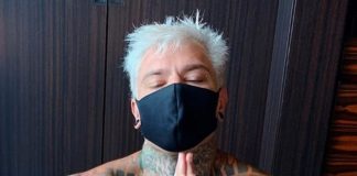 fedez in mascherina