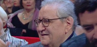 mollica si commuove a sanremo