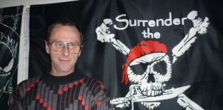 paul walton violenza cane vicino