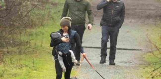 Meghan Markle denuncia i paparazzi per le foto a lei e al figlio archie per violazione di privacy