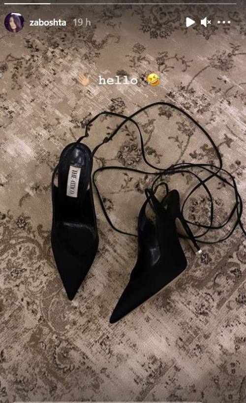 belen rodriguez foto scarpe