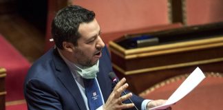 salvini senato hashtag