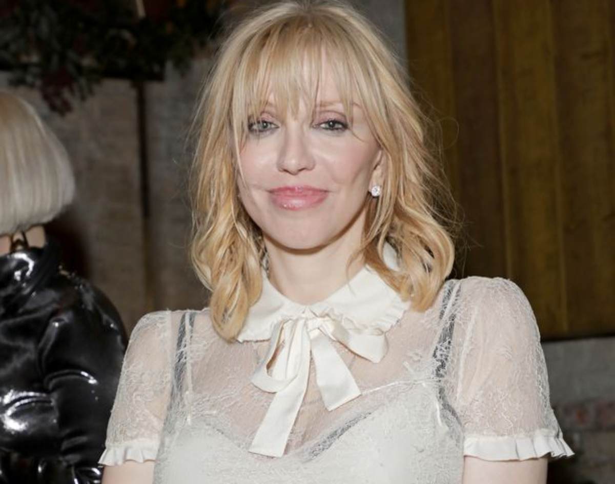 courtney love anemia crohn