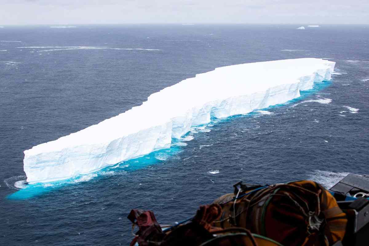 iceberg A68