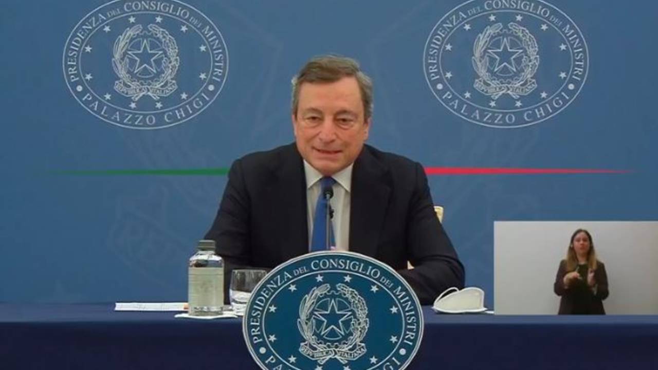 Draghi in conferenza stampa