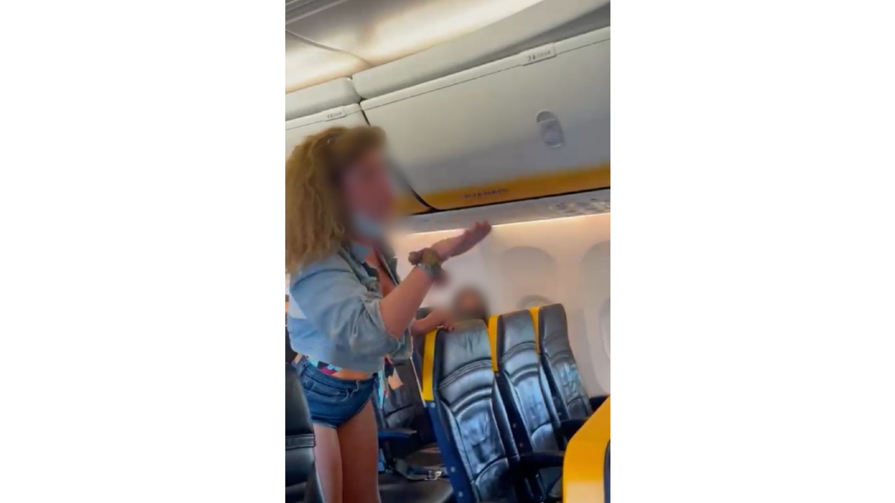 follia volo ryanair