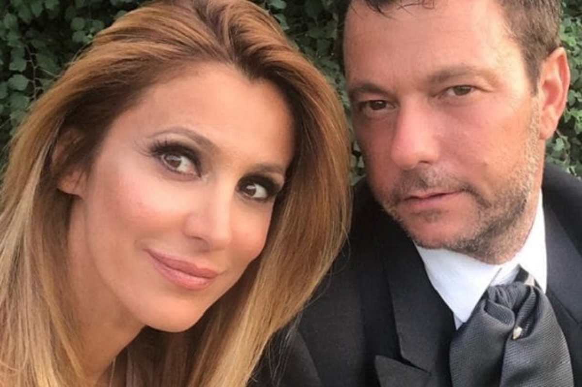 roberto parli adriana volpe post instagram uomo nudo figlia