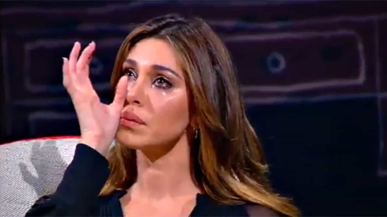 belen rodriguez in lacrime