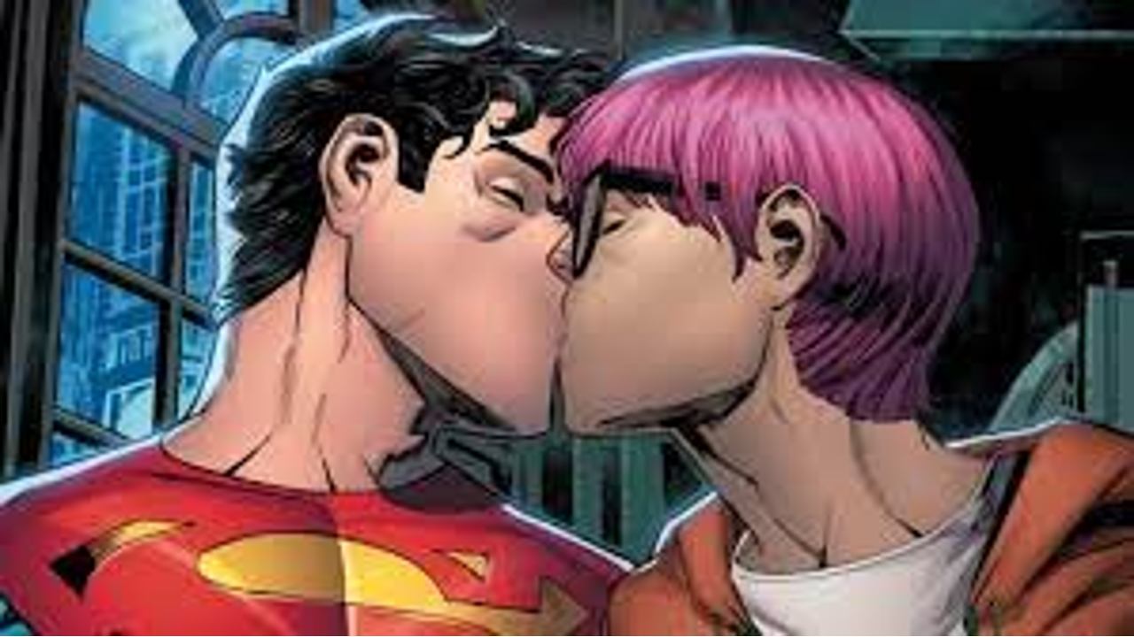 superman bisessuale
