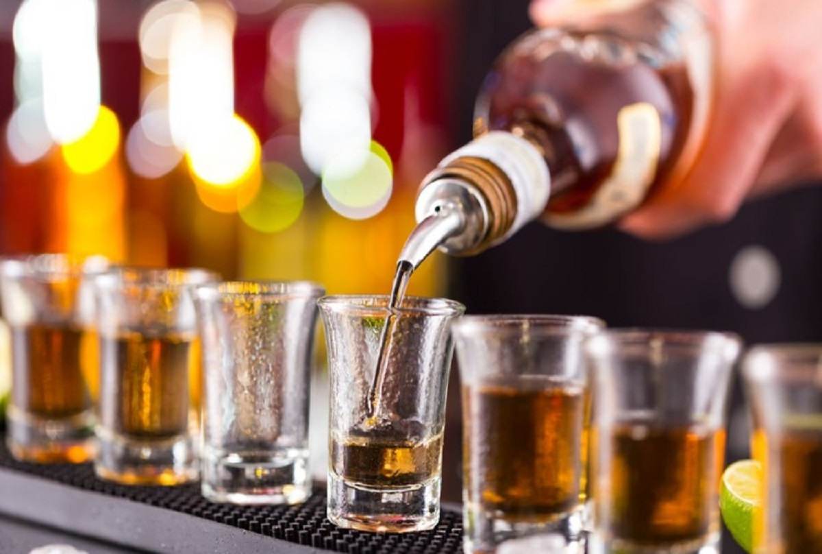 “L’alcool non fa bene” anche in piccole dosi: lo studio della Federazione Mondiale di Cardiologia spiega perché