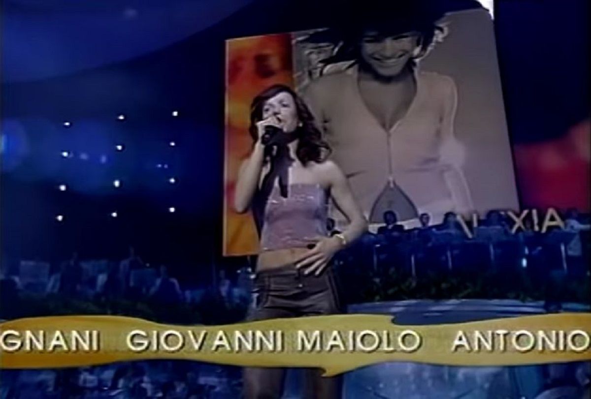 Alexia sul palco di Sanremo