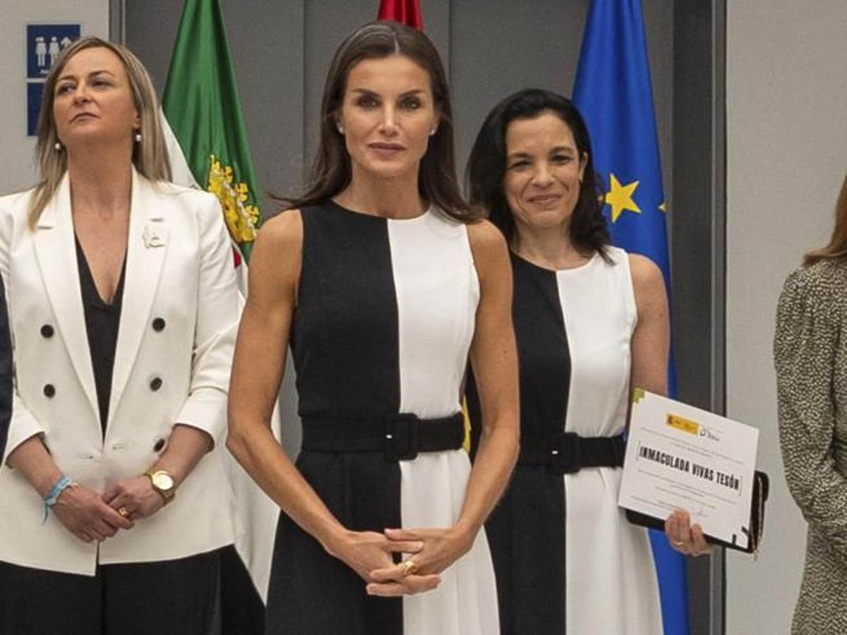 letizia-di-spagna-vestito-uguale