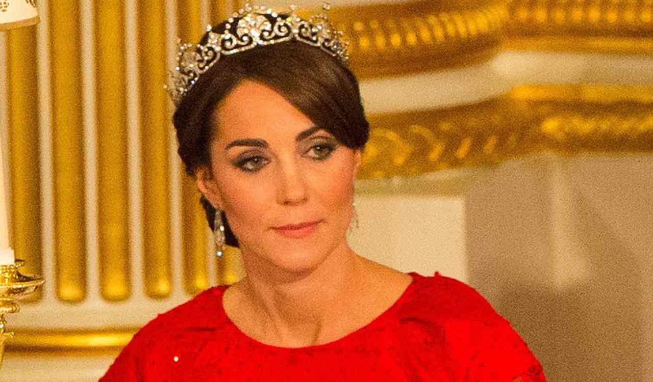 Kate Middleton a gamba tesa contro la Royal Family: affronto inaccettabile per la Duchessa