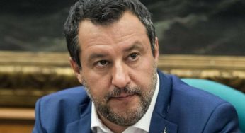 “Giù le mani da Radiofreccia” | Dopo La Rappresentante di Lista, Matteo Salvini ci è ricascato