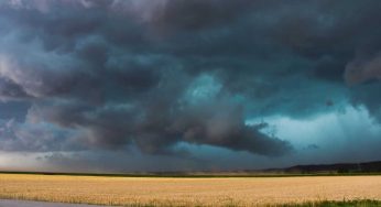 Meteo, arriva il maltempo: l’addio al caldo è questione di ore | Le previsioni in tutta Italia
