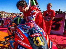 Peggo Bagnaia in sella alla moto