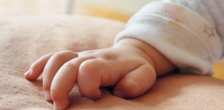 Autopsia su neonata
