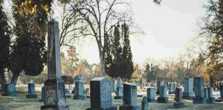 cimitero furto