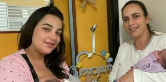 madre e figlia parto