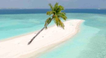 Maldive, da sogno ad incubo: l’incredibile racconto di una coppia abbandonata su un’isola deserta