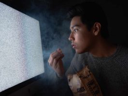 Mangiare davanti alla tv